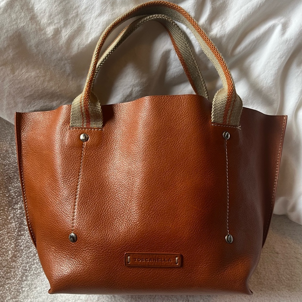 Genuine Leather Tote Bag in Cognac